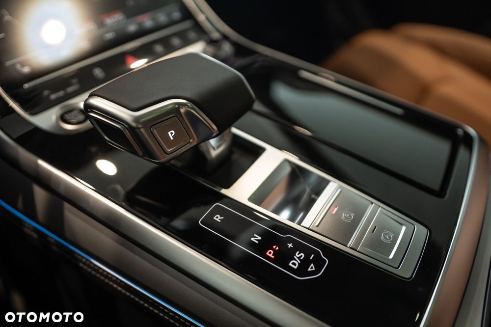 Audi Q8 - 33