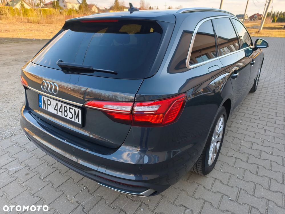 Audi A4 Avant - 10