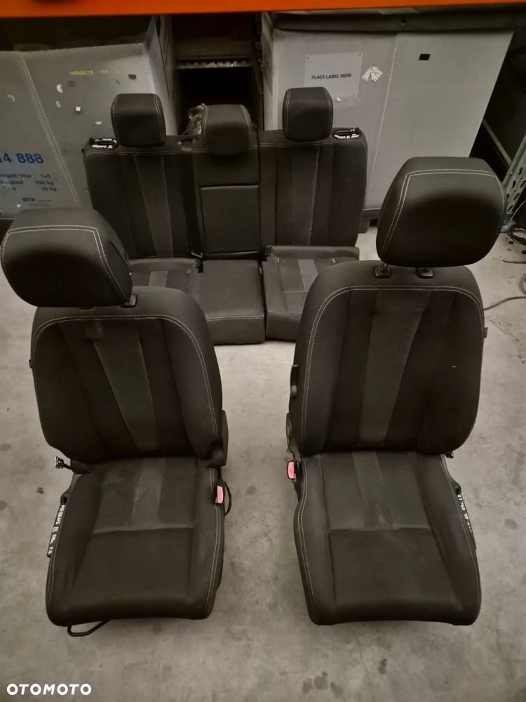 RENAULT GRAND SCENIC / CAPTUR / TRAFIC, II VIVARO I / CLIO III / MEGANE III FOTEL KANAPA - 35