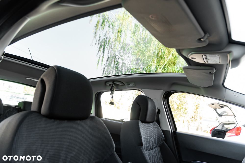 Peugeot 3008 HDi 150 Allure - 26