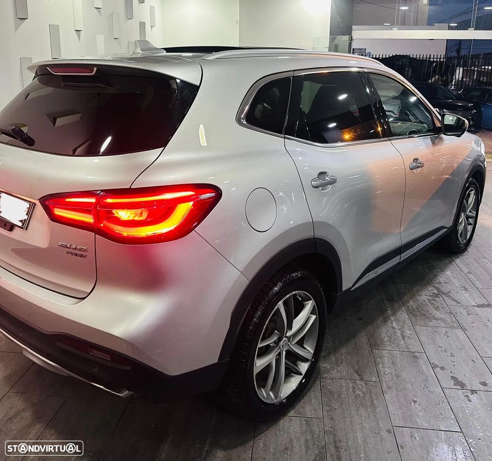 MG EHS 1.5T-GDI Luxury - 4