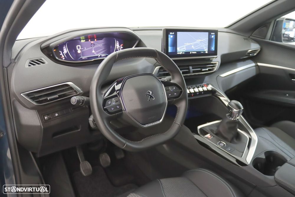 Peugeot 3008 1.2 PureTech Allure - 4