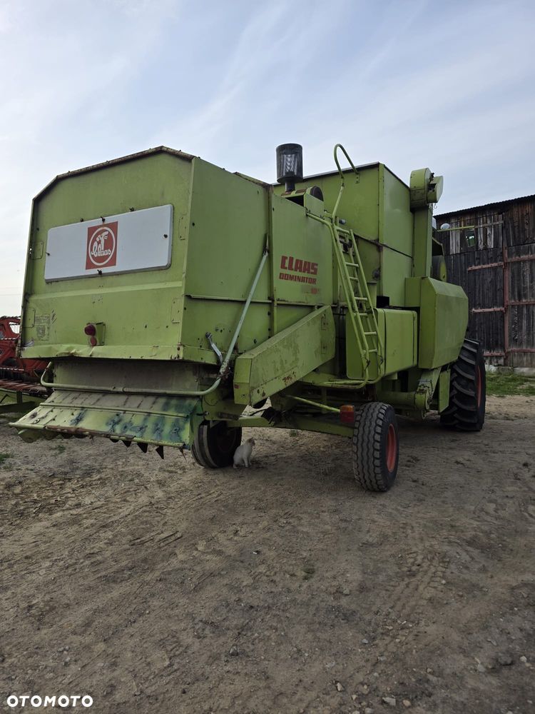 Claas Dominator 105 - 18
