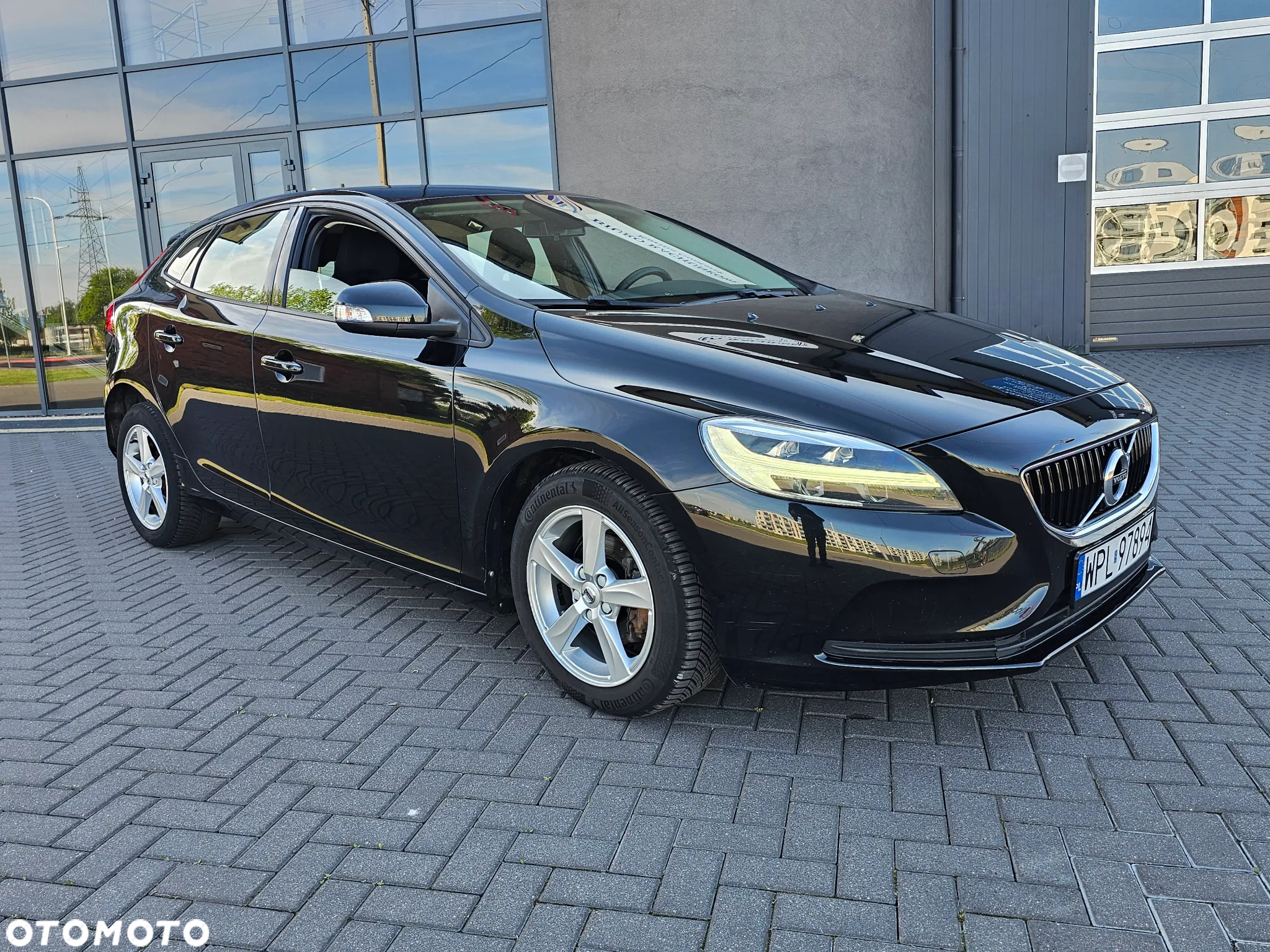 Volvo V40 D2 Inscription - 13