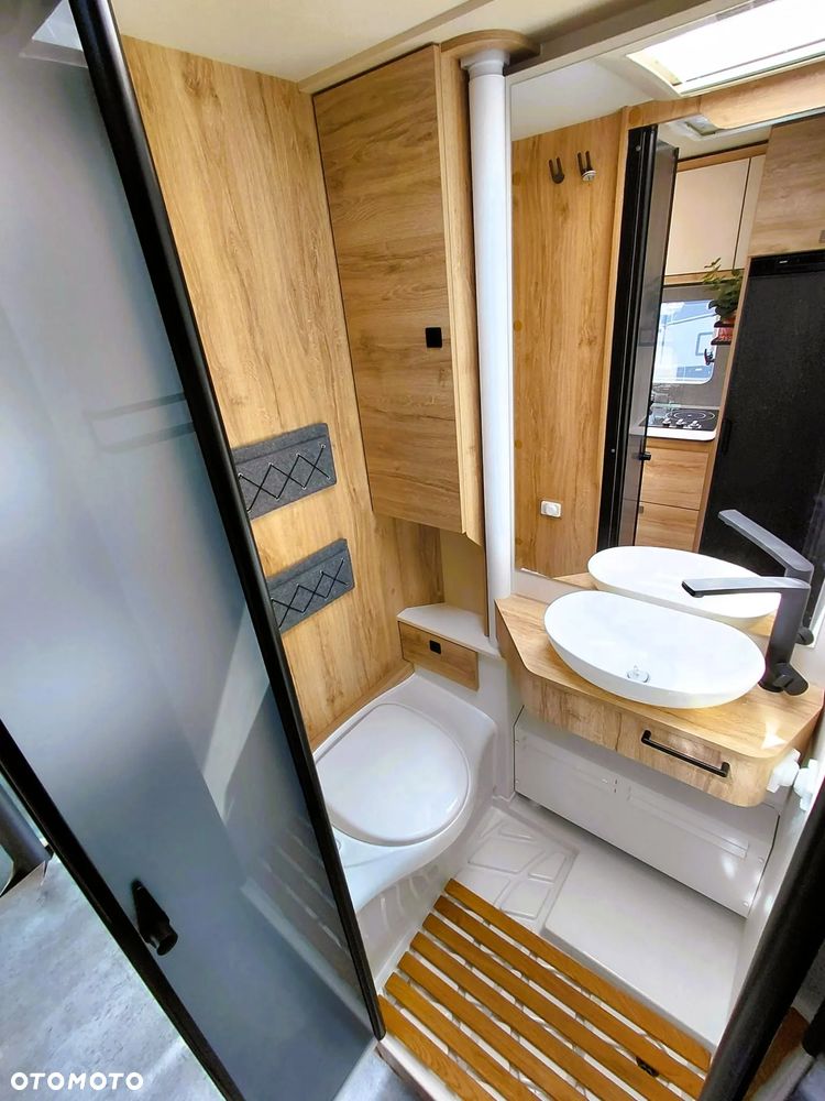 Eura Mobil XTURA 686 EF - 35