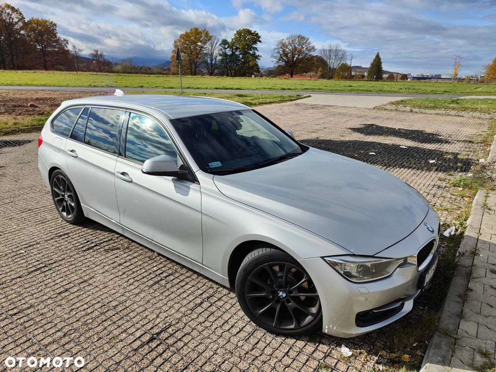 BMW Seria 3 320d DPF Edition Sport - 1