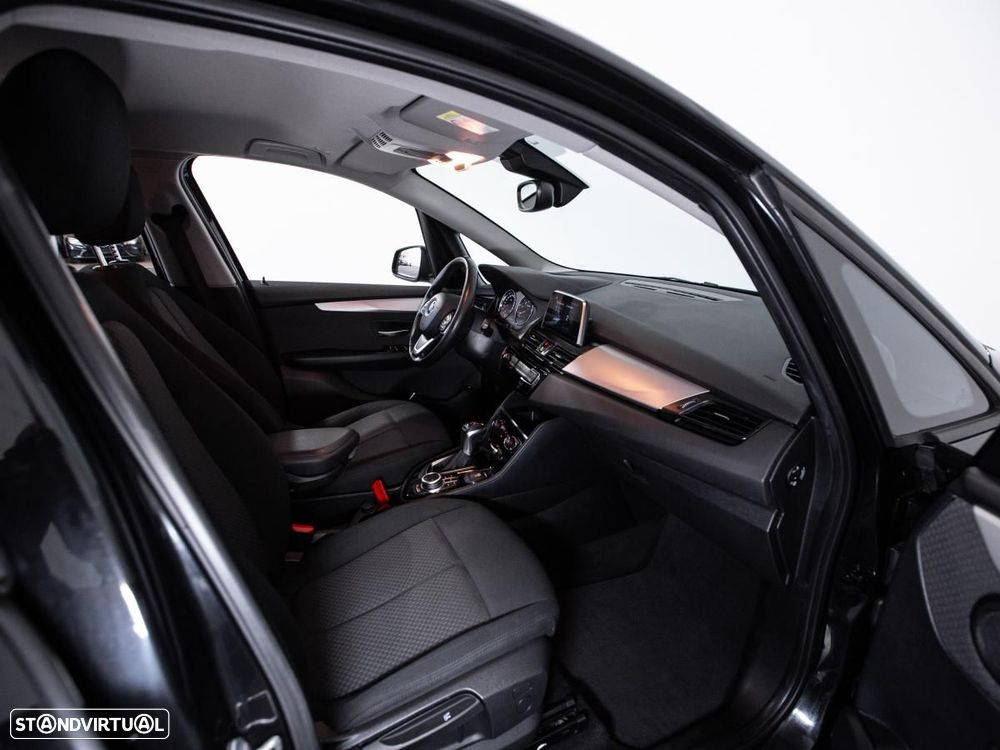 BMW 225xe Active Tourer Advantage - 10