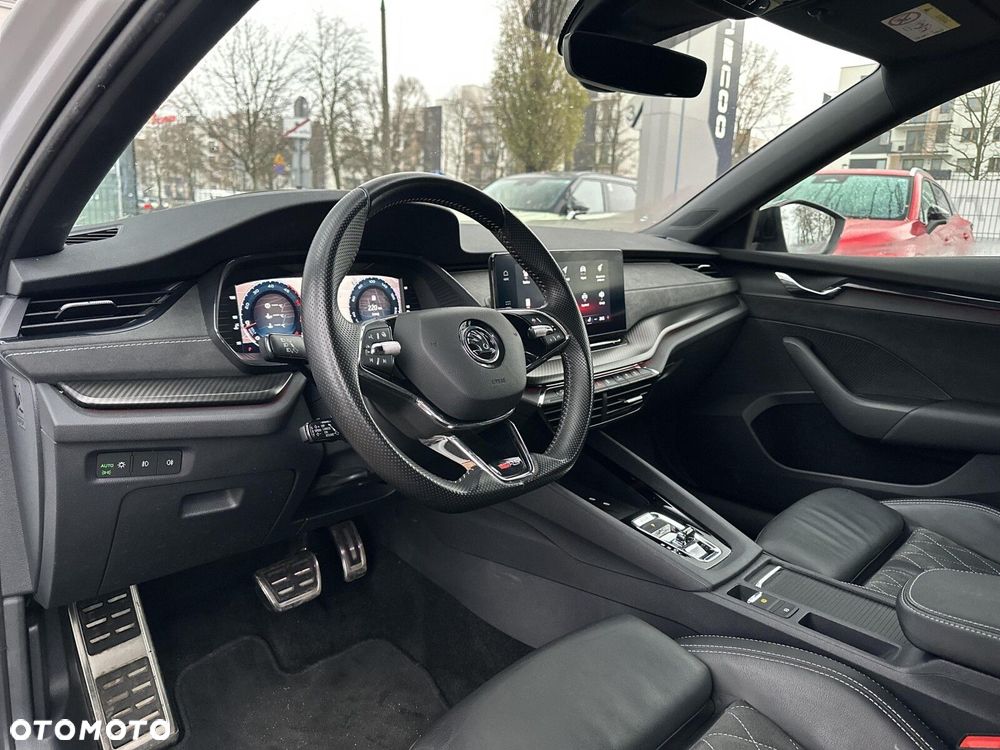 Skoda Octavia 2.0 TDI 4x4 RS DSG - 11