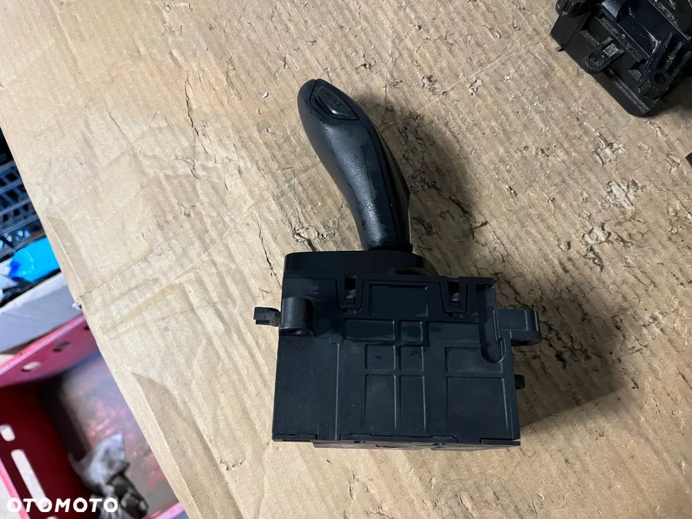 GAŁKA ZMIANY BIEGÓW BMW G11 G12 7947687 - 7