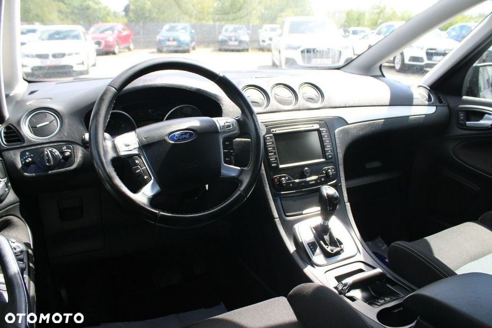 Ford S-Max - 15