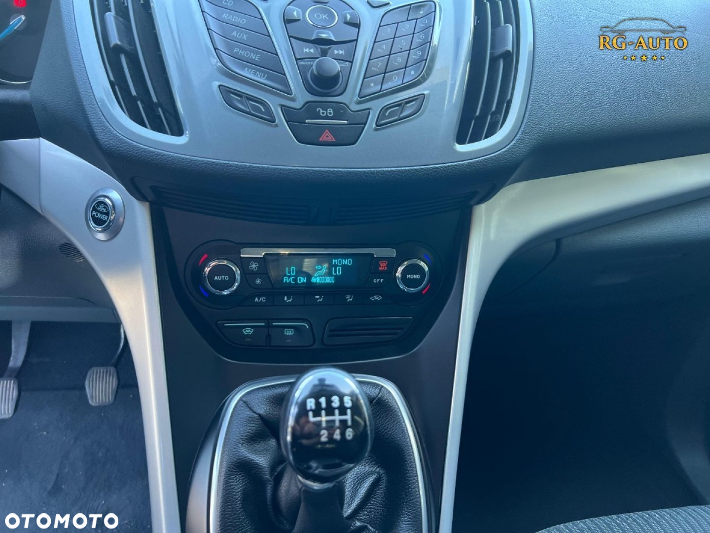 Ford Grand C-MAX - 31