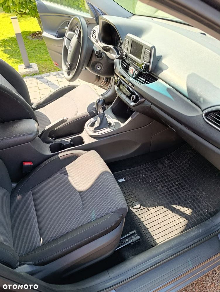 Hyundai i30 1.4 Comfort - 9