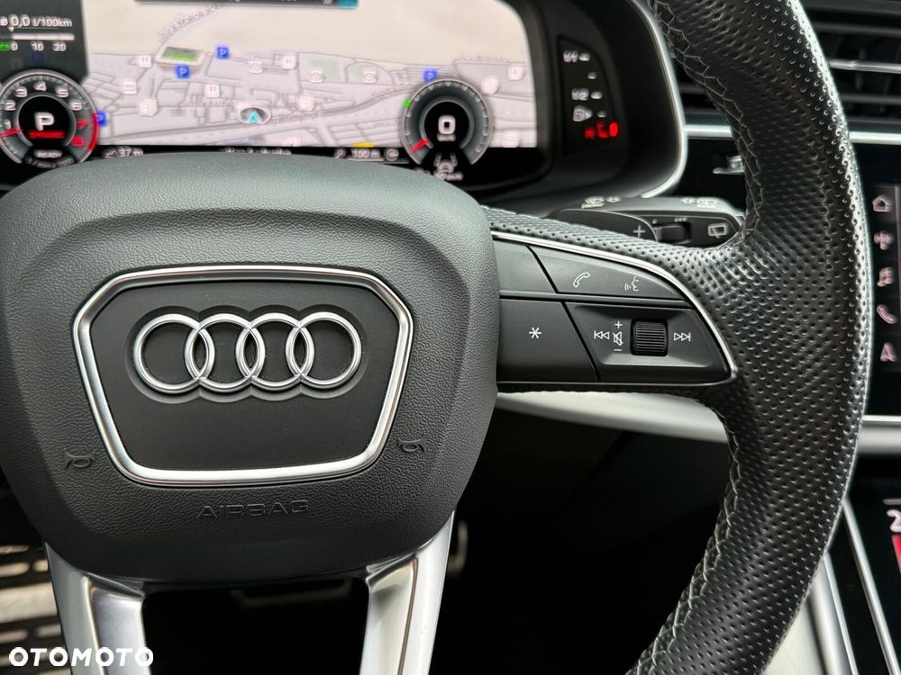 Audi Q7 - 30