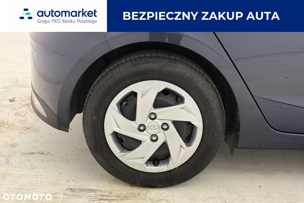 Hyundai i20 1.2 Pure - 12