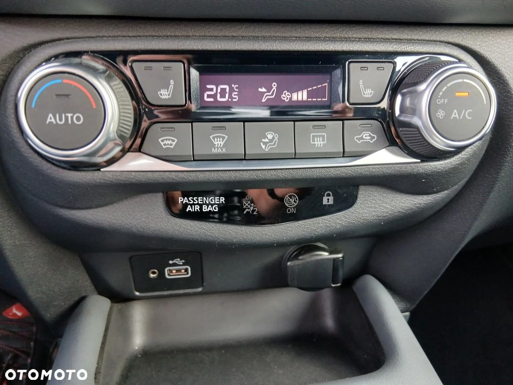Nissan Juke 1.0 DIG-T N-Connecta - 25