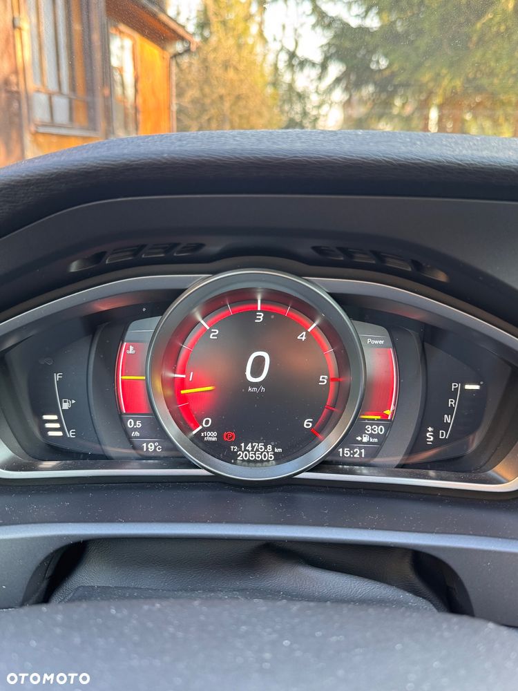 Volvo V40 D3 Geartronic Momentum - 7