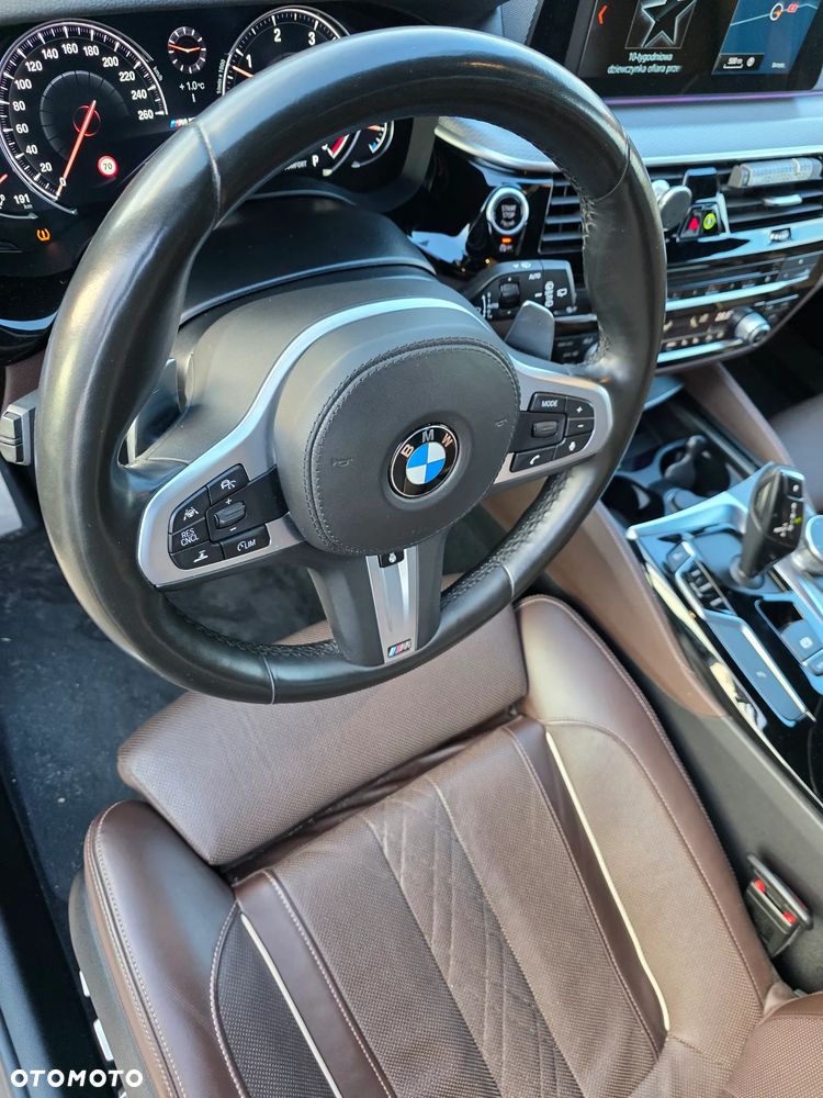 BMW Seria 5 - 17