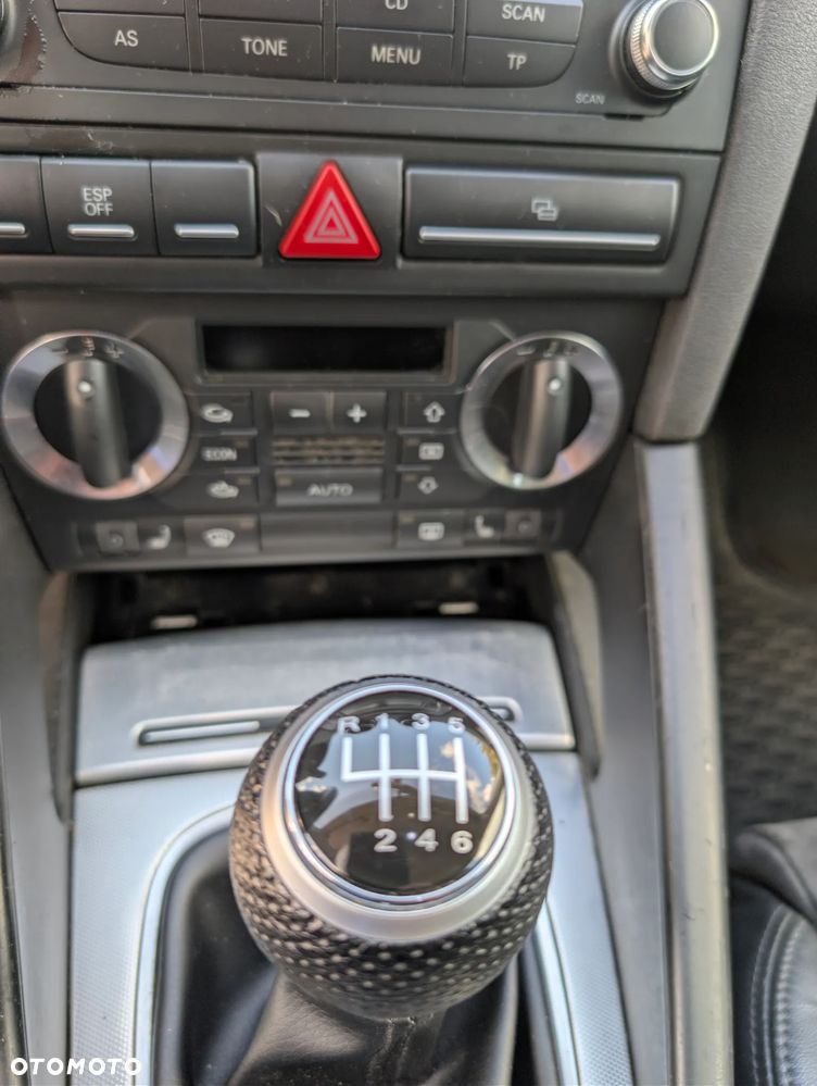 Audi A3 3-drzwiowe 1.4 TFSI S line Sportpaket - 16