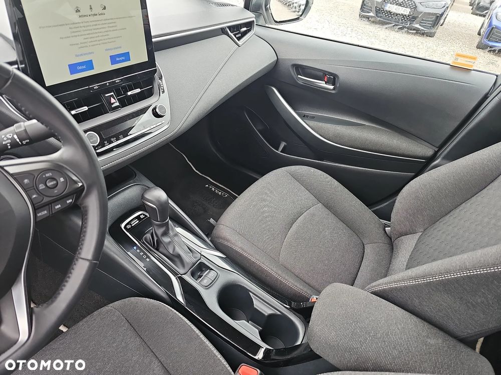 Toyota Corolla 1.8 Hybrid Comfort - 16
