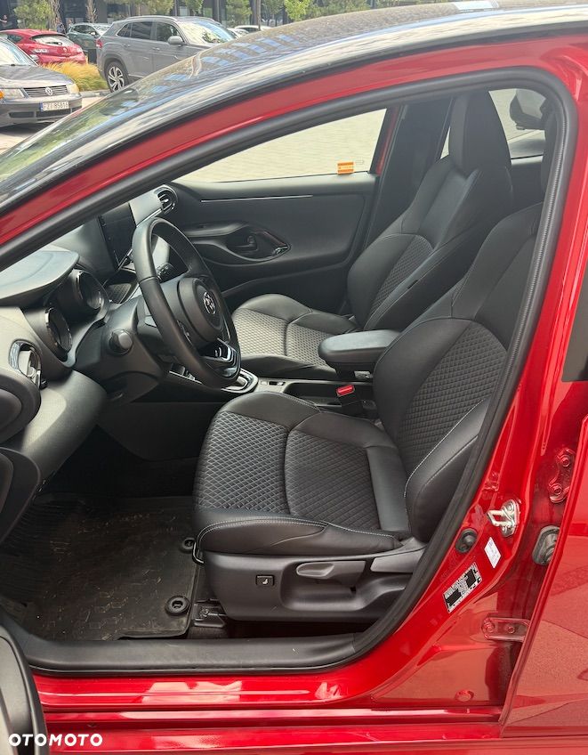 Toyota Yaris Hybrid 1.5 Executive - 8