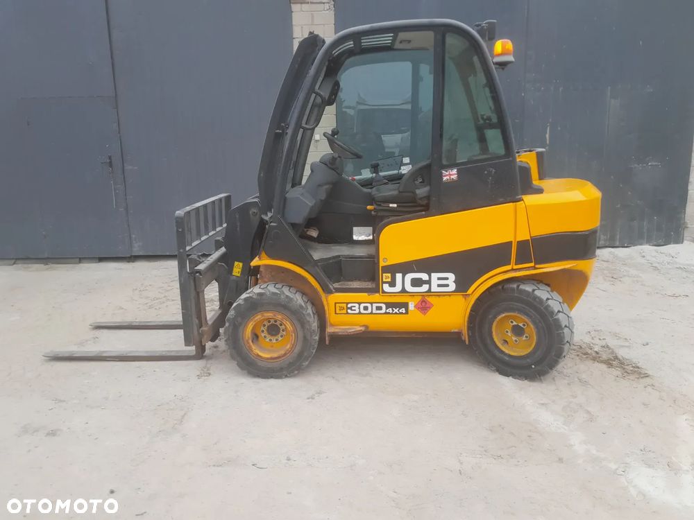 JCB Tlt 30D - 2