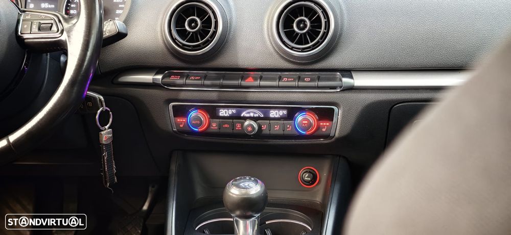 Audi A3 2.0 TDI S-line - 34