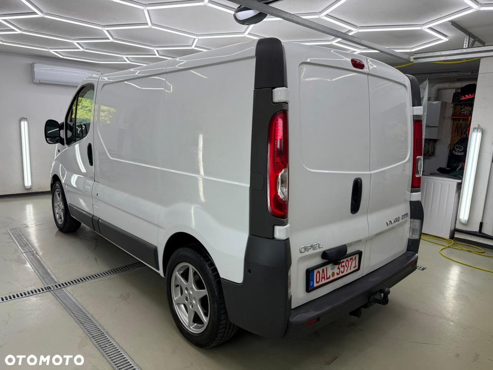 Opel Vivaro - 7