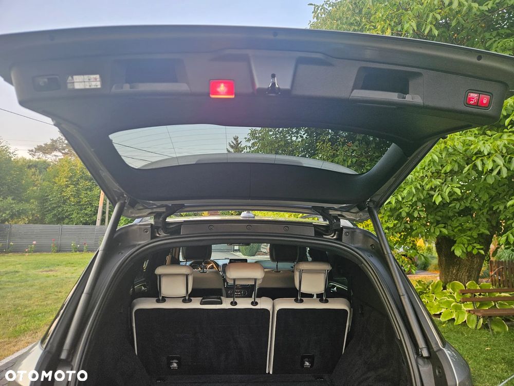 Mercedes-Benz GLE - 20