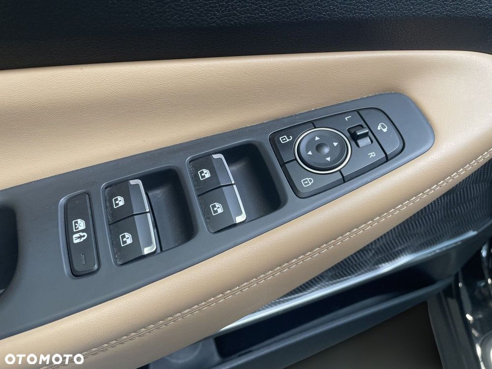 Hyundai Santa Fe - 33