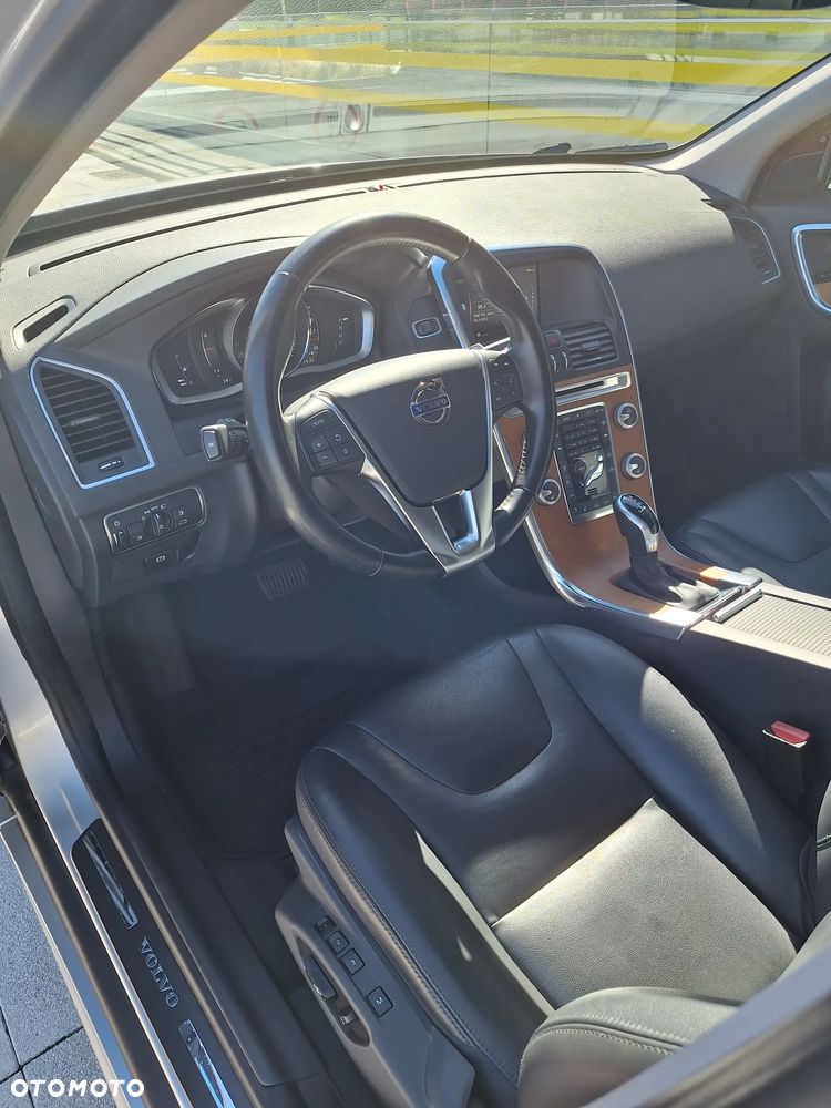 Volvo XC 60 T5 AWD Drive-E Summum - 23