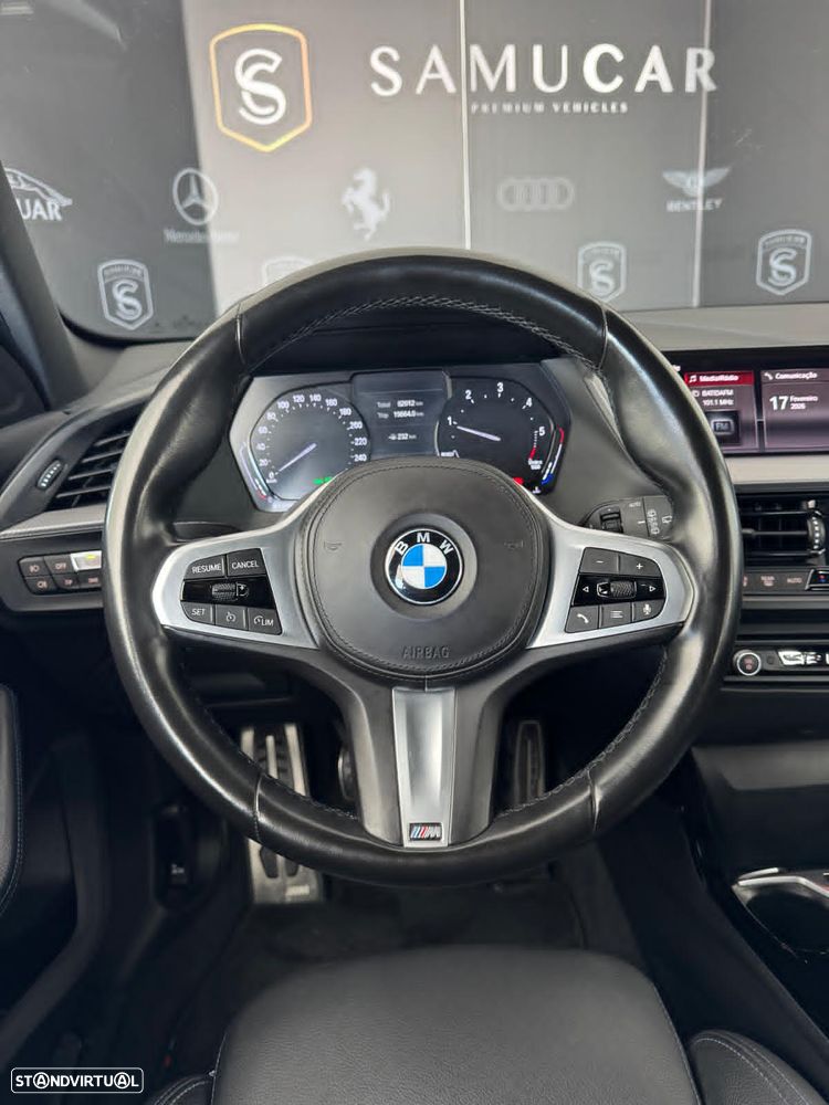 BMW 116 d Pack Desportivo M - 16