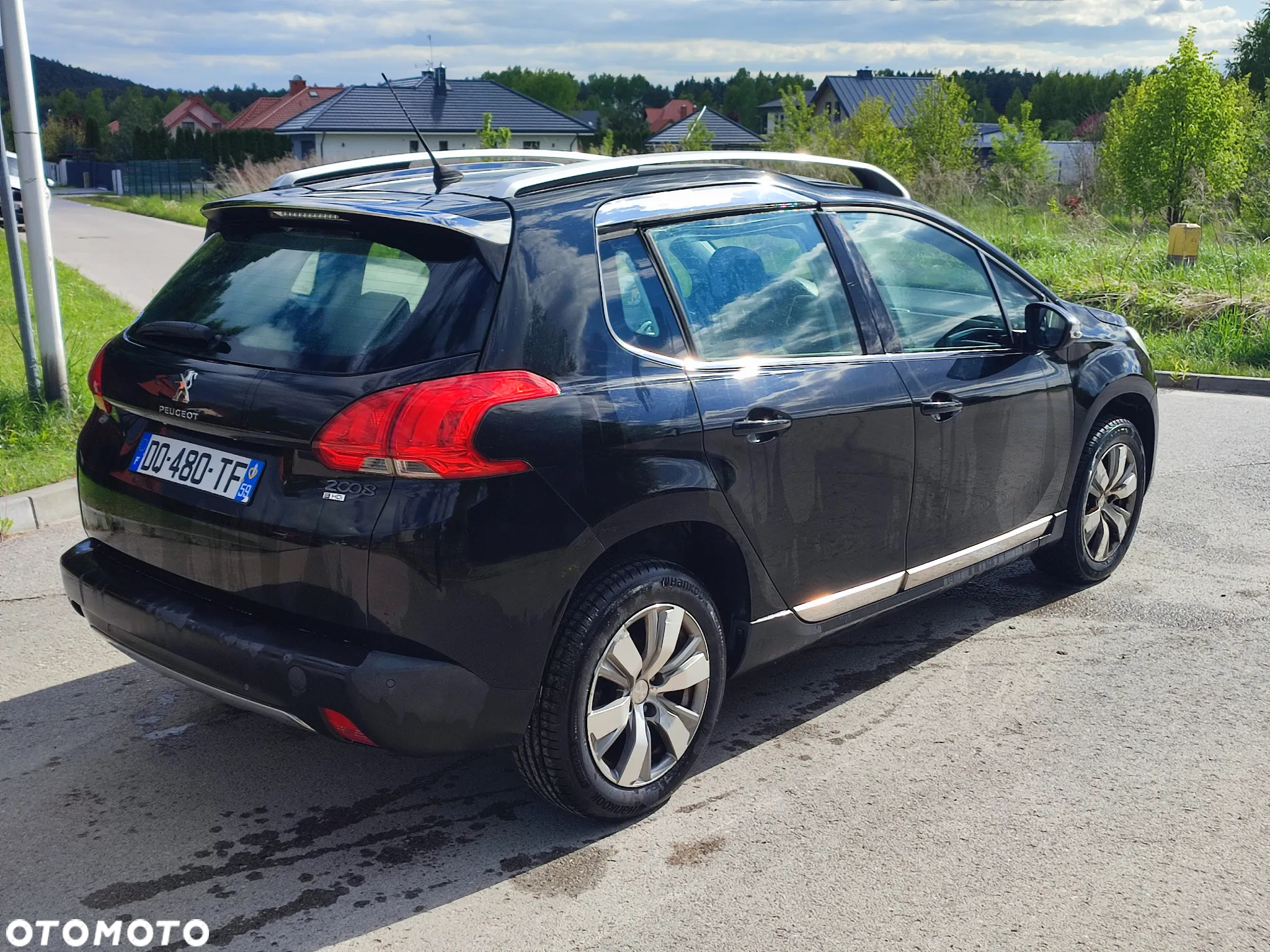 Peugeot 2008 1.6 e-HDi Allure S&S - 5