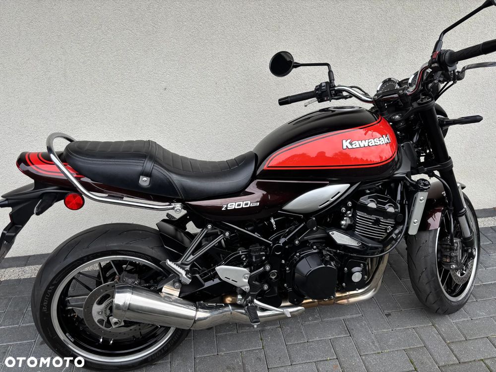 Kawasaki Z 900 RS - 9