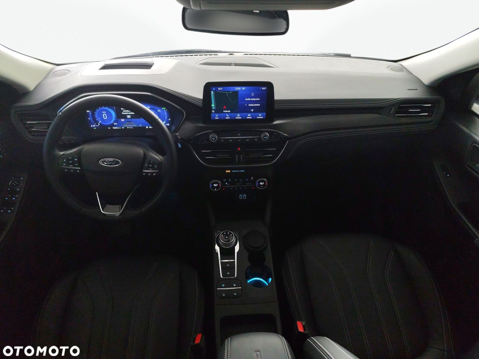 Ford Kuga - 18