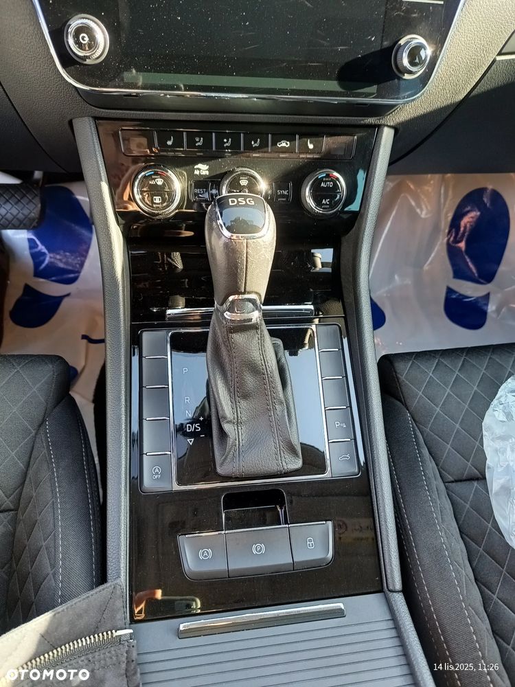 Skoda Superb 2.0 TDI Style DSG7 - 21