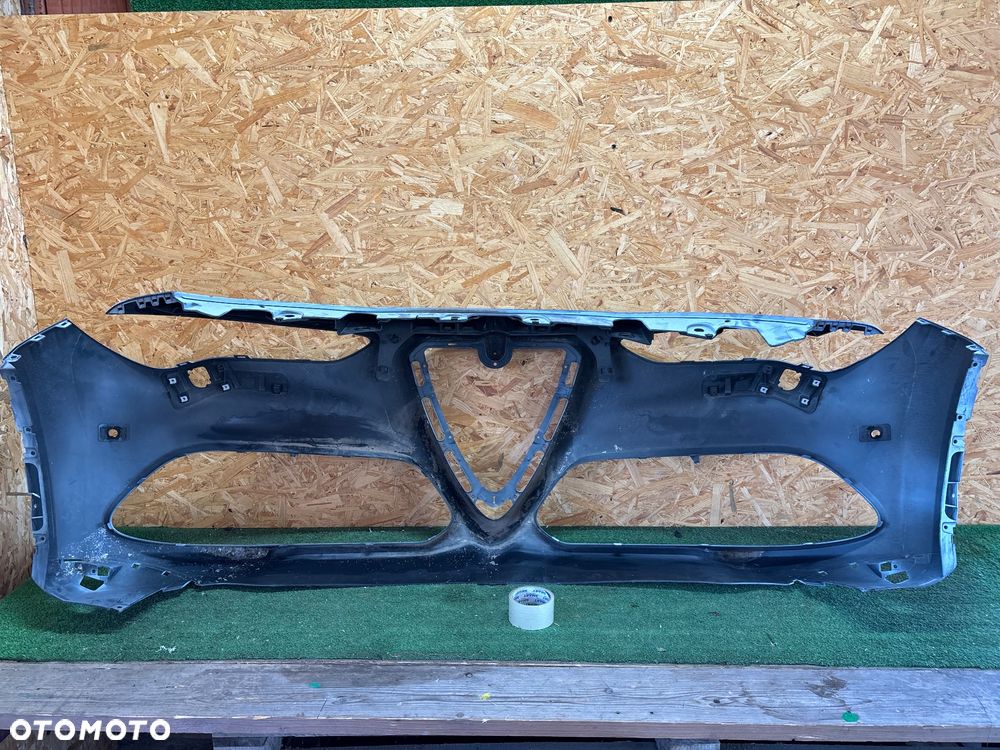 Alfa Romeo Stelvio zderzak przedni - 10