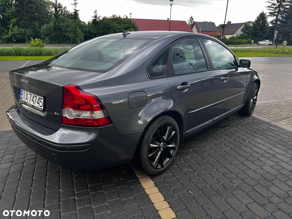 Volvo S40 2.4 Momentum - 6