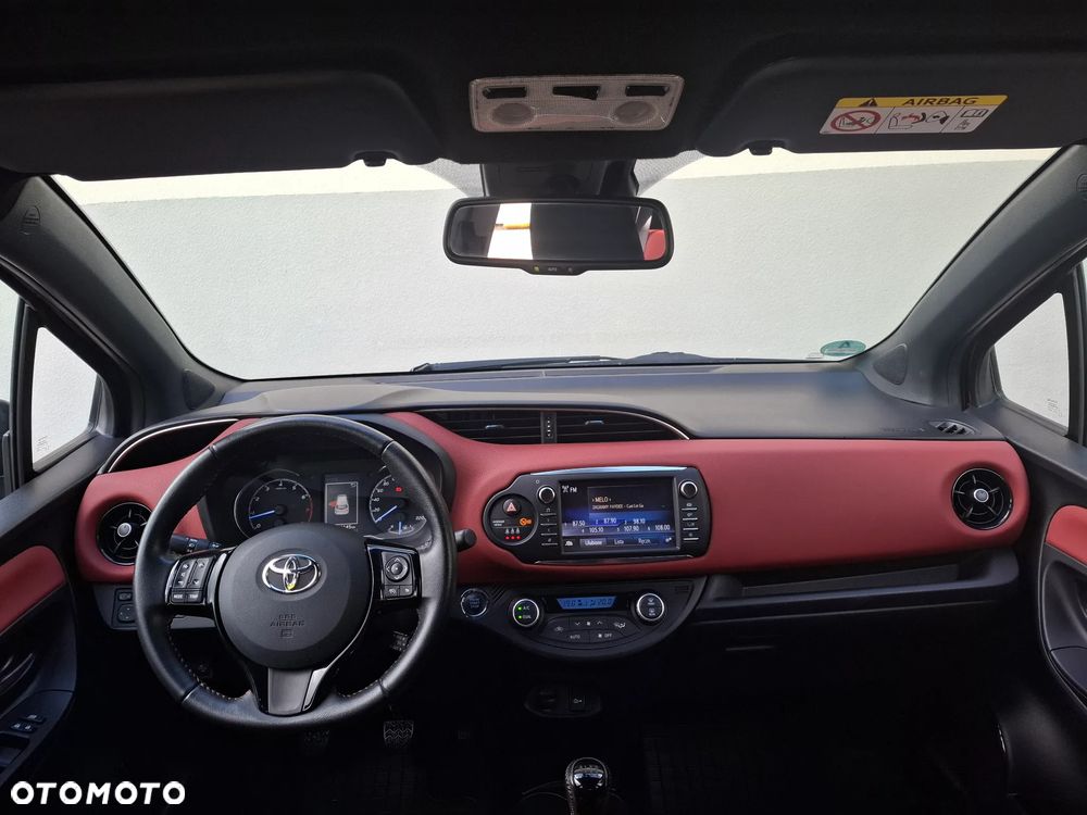 Toyota Yaris 1.5 Selection - 28