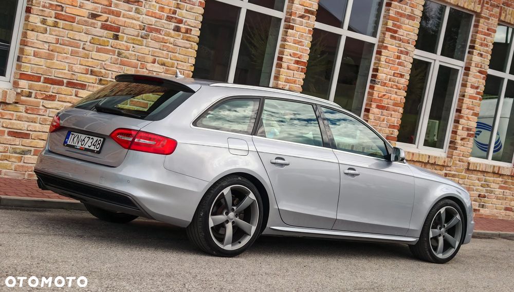 Audi A4 Avant 2.0 TDI DPF S line Sportpaket - 7