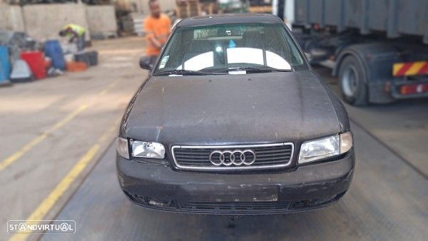 Para Peças Audi A4 (8D2, B5) - 2