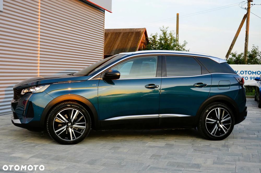 Peugeot 3008 1.6 PureTech HYbrid GT Line S&S EAT8 - 12