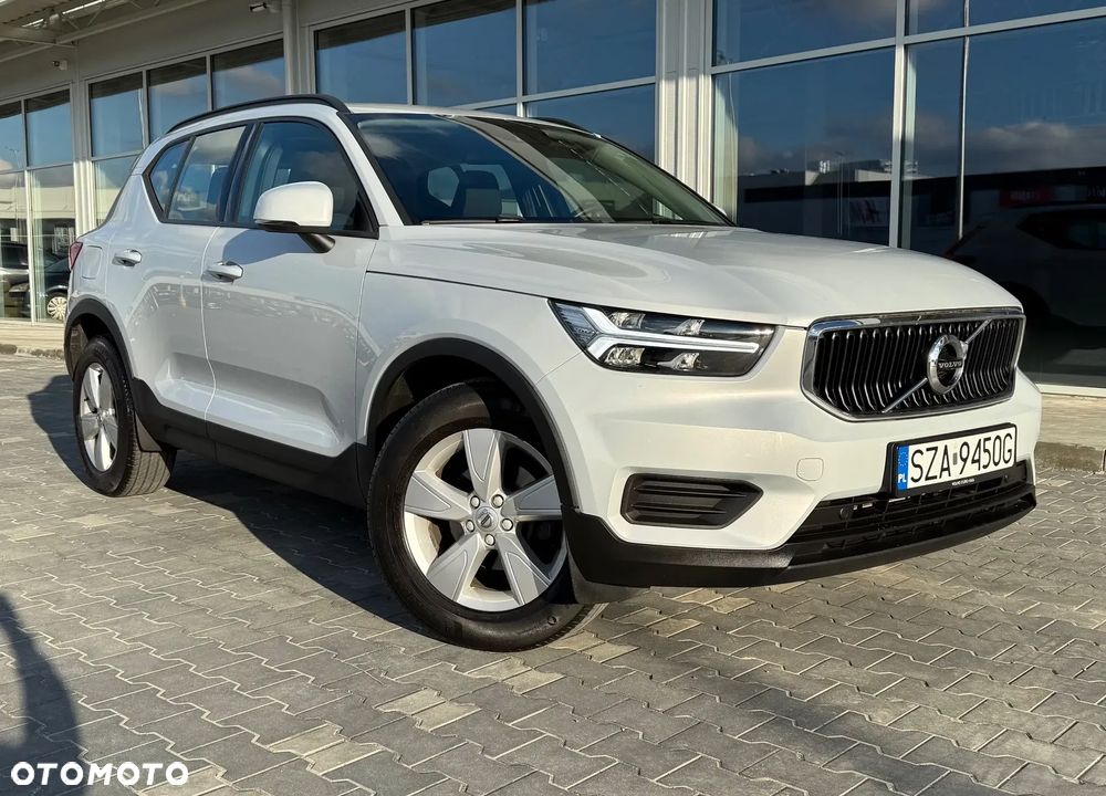 Volvo XC 40 T2 Momentum Core - 12