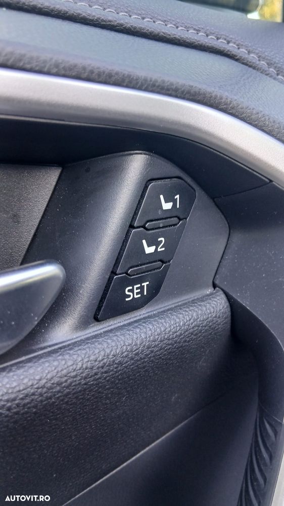 Toyota RAV4 - 14