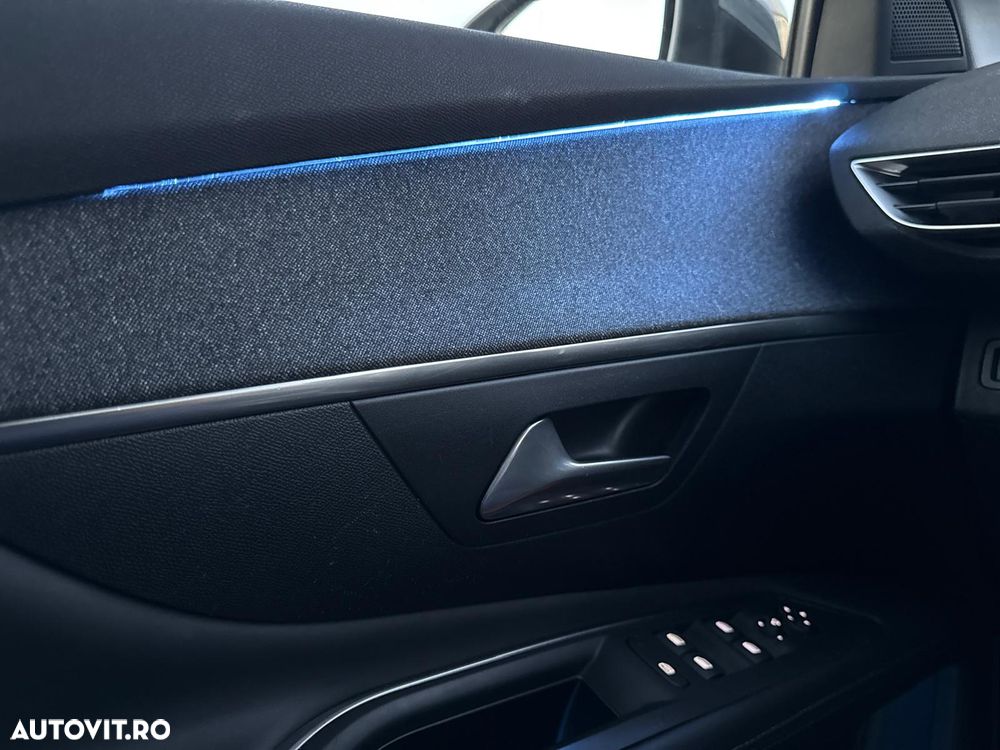 Peugeot 3008 PureTech 130 Stop & Start GPF EAT8 Crossway - 34