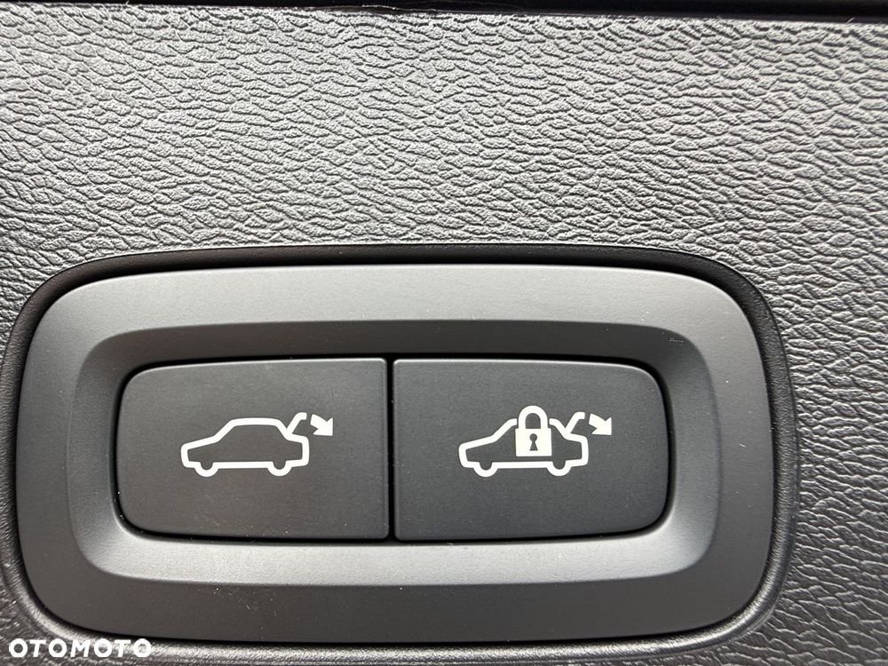 Volvo XC 60 - 19