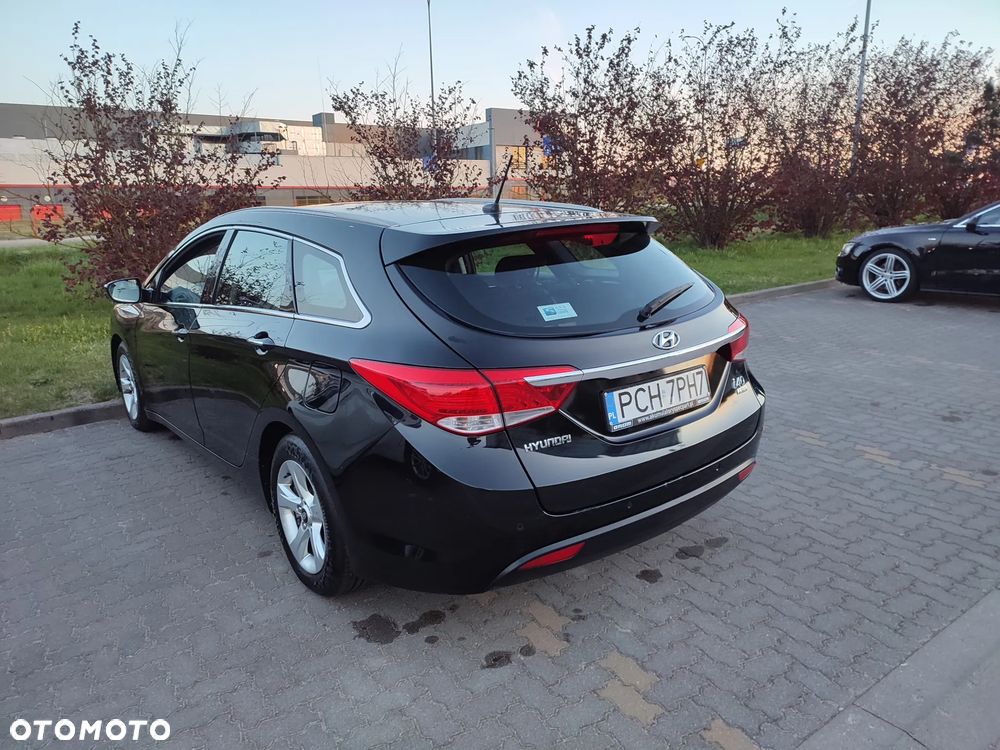 Hyundai i40 Kombi 1.7 CRDi DCT Premium - 21