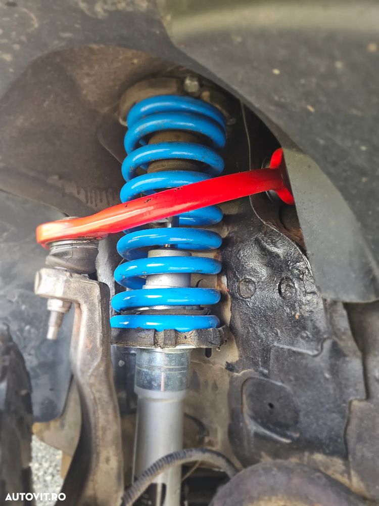 Jeep Grand Cherokee - 8