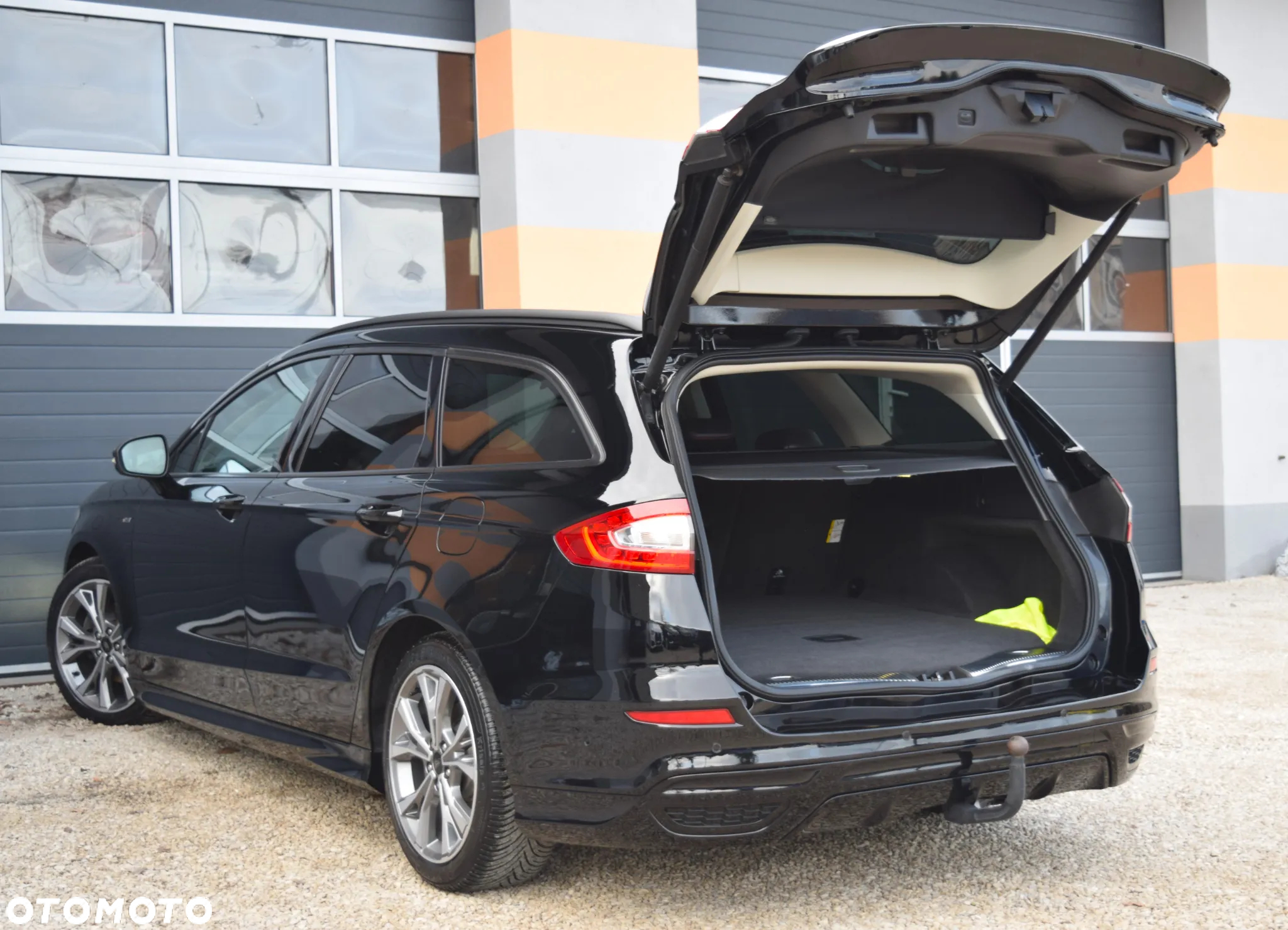 Ford Mondeo 2.0 TDCi ST-Line X PowerShift - 17
