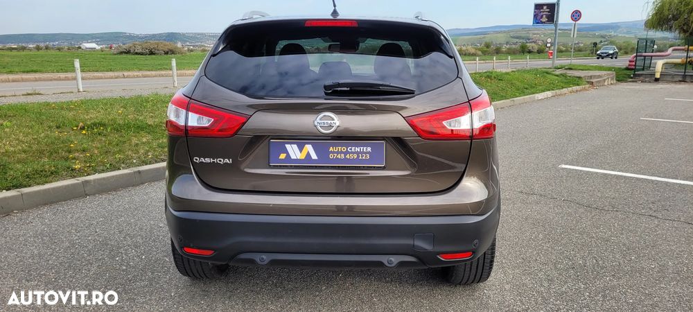 Nissan Qashqai 1.6 DCI Xtronic TEKNA - 16