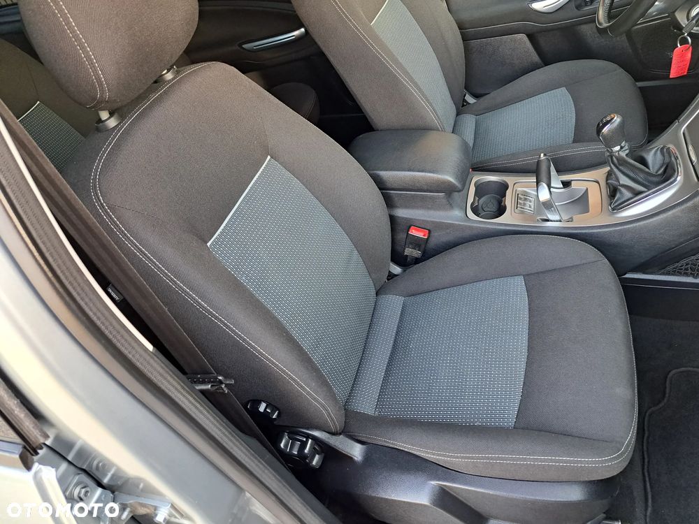 Ford Galaxy 2.0 FF Titanium - 6